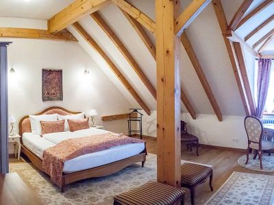 Doppelbett in der Suite