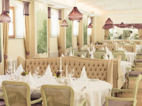 The restaurant at Schloss THALHEIM in Lower Austria Schloss THALHEIM restaurant in Lower Austria