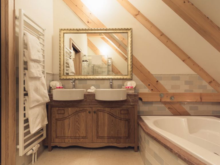 Bathtub in the hotel room