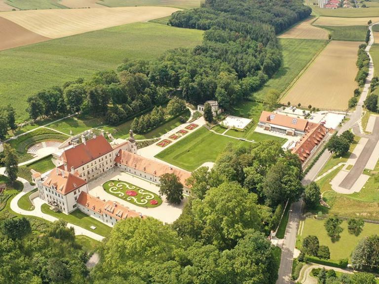 Schloss Thalheim von oben