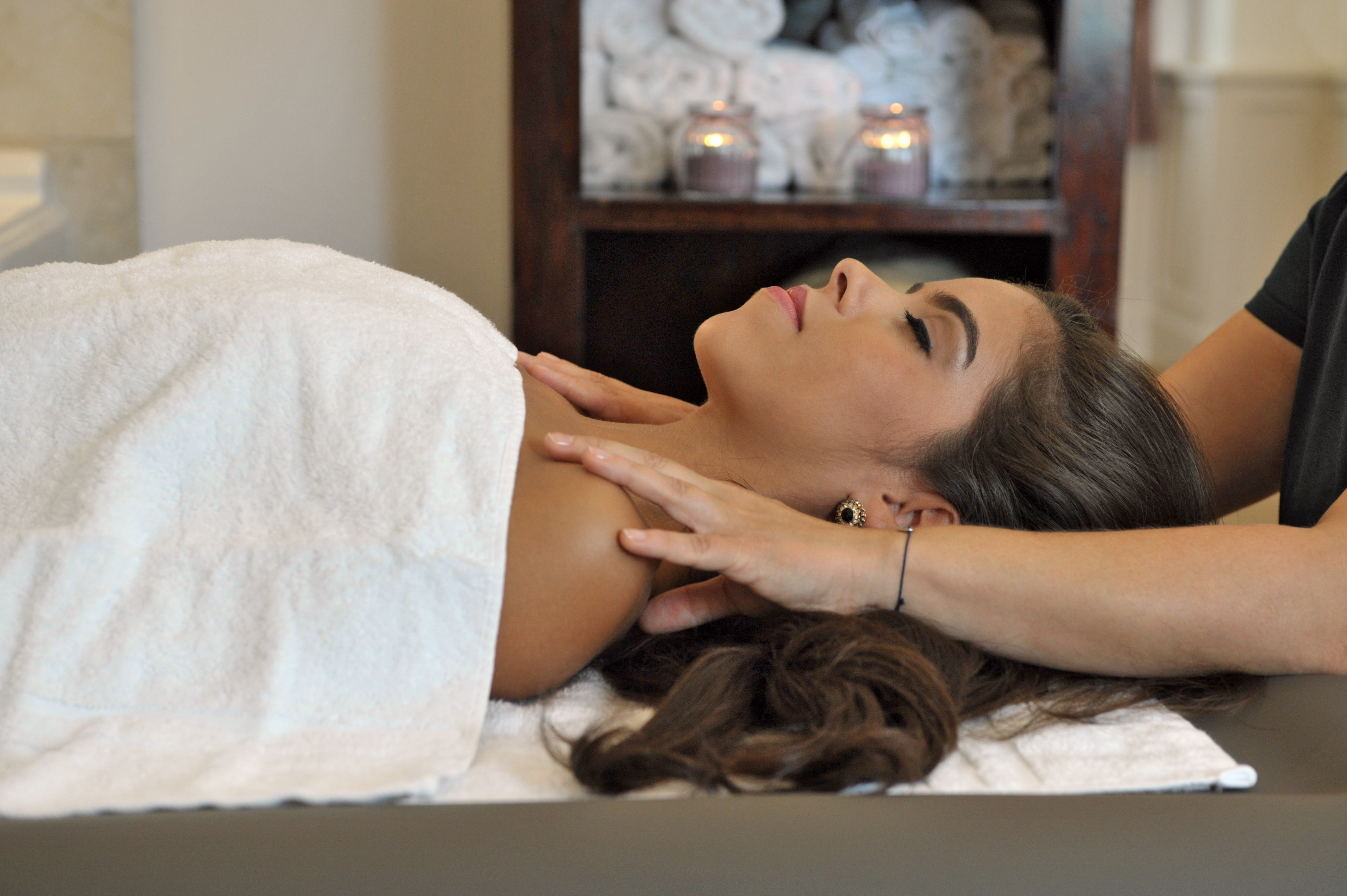 BEAUTY & TREATMENTS BEAUTY & TREATMENTS